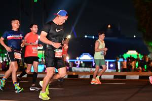 BIB: 254, 2148, 0216
                            <button type="button" onclick="openModal(15094774)" class="btn btn-primary btn-sm float-right btn-popup" data-toggle="modal" data-target=".modal-high-quality">
                        <i class="fas fa-shopping-cart"></i> Add to Cart
                    </button>
                                            <button type="button" onclick="isThisMe(15094774, true)" class="btn btn-success btn-sm float-right btn-popup btn-isme hidden" data-toggle="tooltip" data-placement="bottom" title="นี่คือรูปของคุณใช่ไหม คลิกที่นี่เพื่อเอาเข้าอัลบั้ม">
                        <i class="fas fa-plus"></i> Add to album
                    </button>
                    <button type="button" onclick="isThisMe(15094774, false)" class="btn btn-warning btn-sm float-right btn-popup btn-isnotme hidden">
                        <i class="fas fa-ban"></i> Remove from album
                    </button>